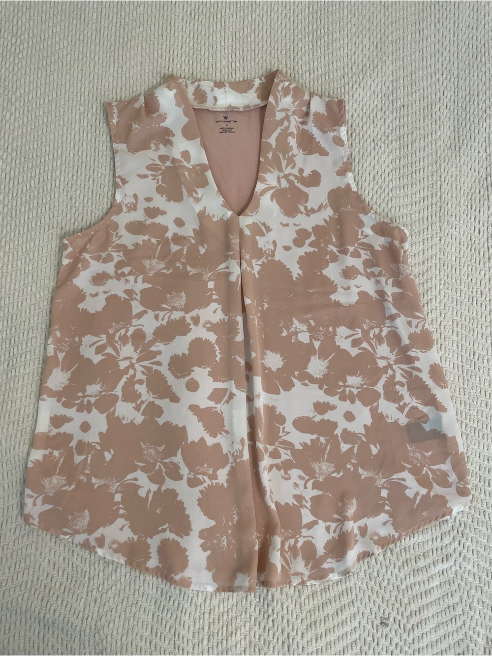 Worthington Floral Sleeveless Blouse in Pink & White Size Medium